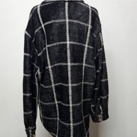 Z Supply Size Large Plaid Button-Up Jacket - Picture 5 of 7